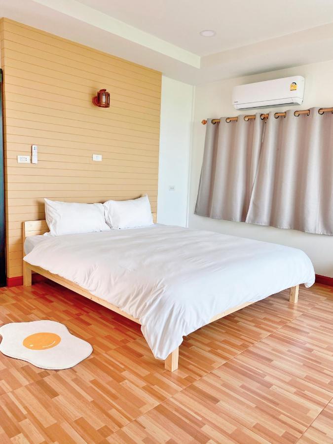 The Moon Camp Khanom Ban Plau 外观 照片