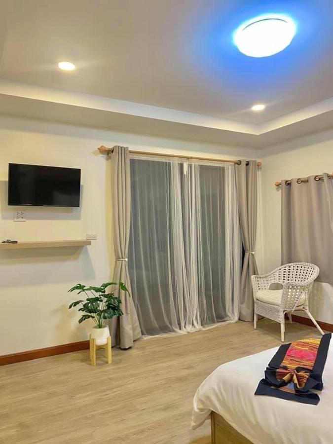 The Moon Camp Khanom Ban Plau 外观 照片